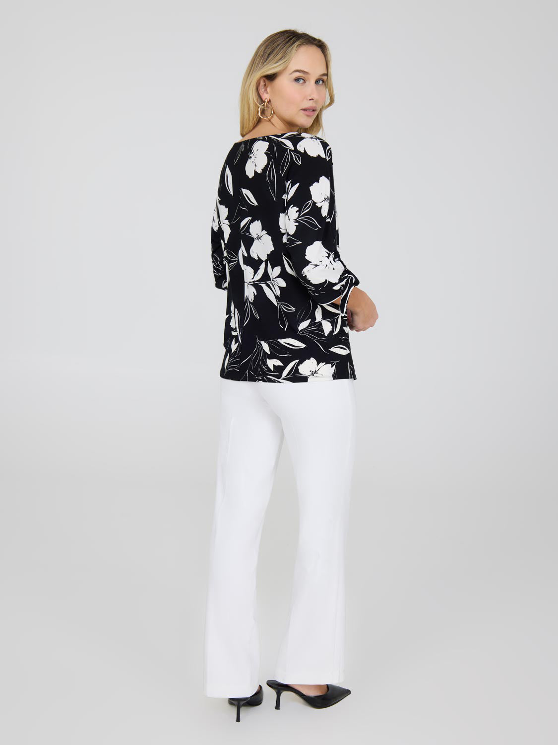Floral Print Bow-Tie Sleeve Top