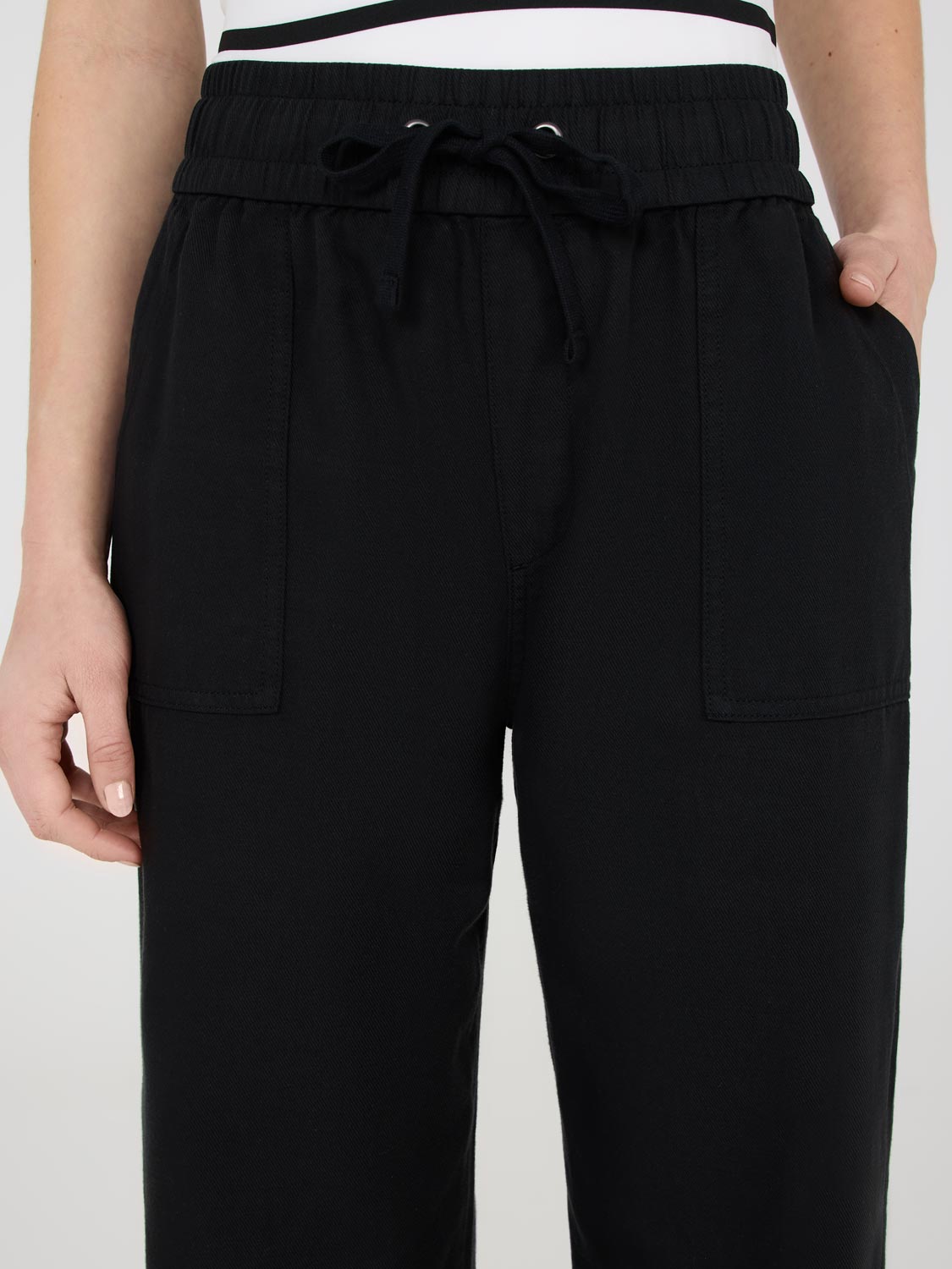 Wide-Leg Tencel Pants
