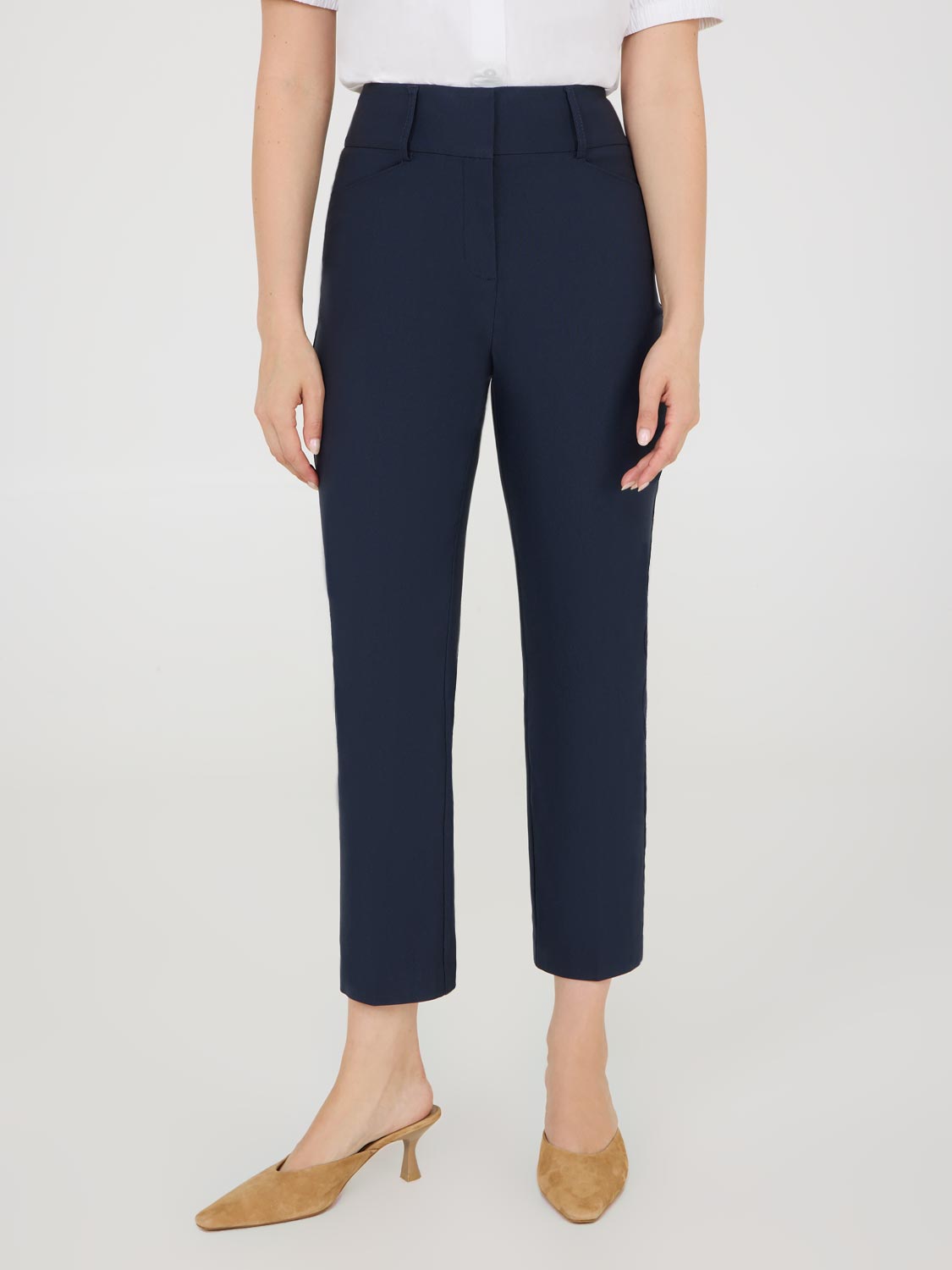 Mid-Rise Capri Pants