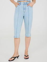 Front Pintuck Denim Capri Pants
