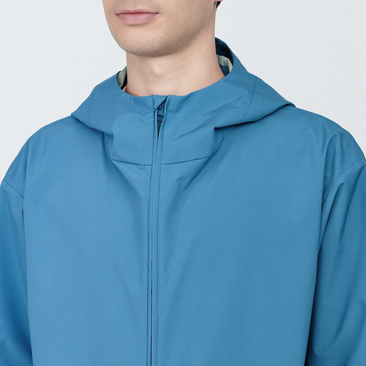 Water Repellent Hooded Jacket