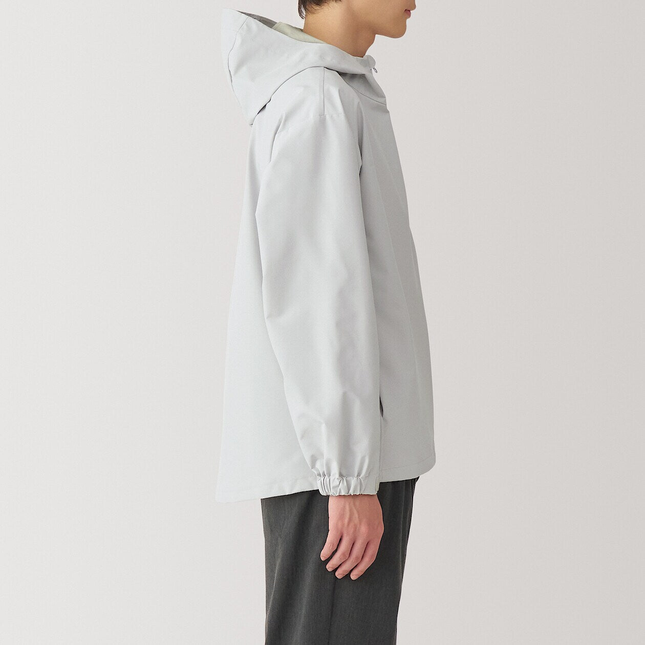 Water Repellent Hooded Jacket