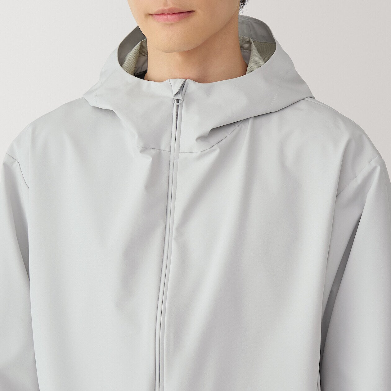 Water Repellent Hooded Jacket
