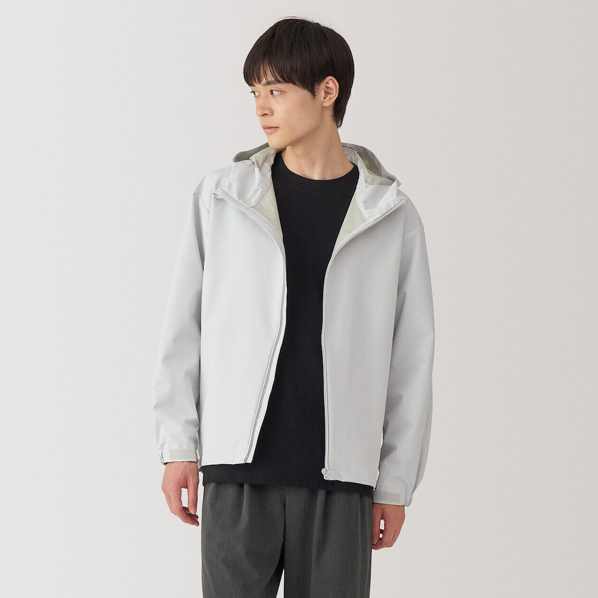 Water Repellent Hooded Jacket