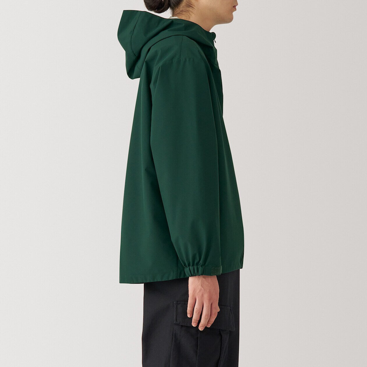 Water Repellent Hooded Jacket
