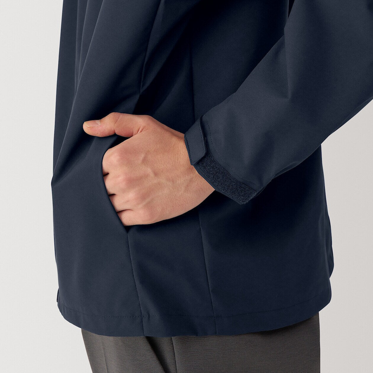 Water Repellent Hooded Jacket