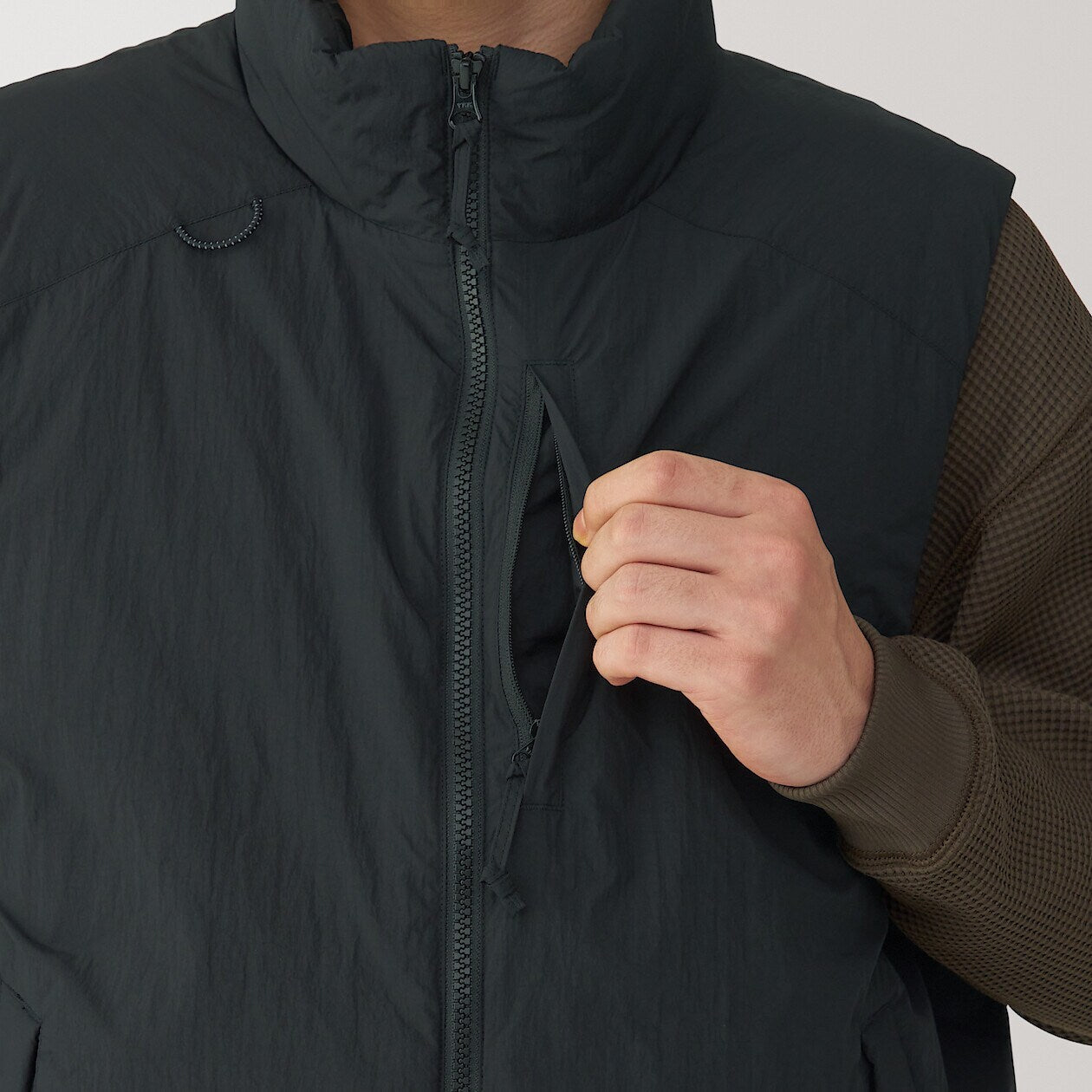 Water Repellent Walking Vest