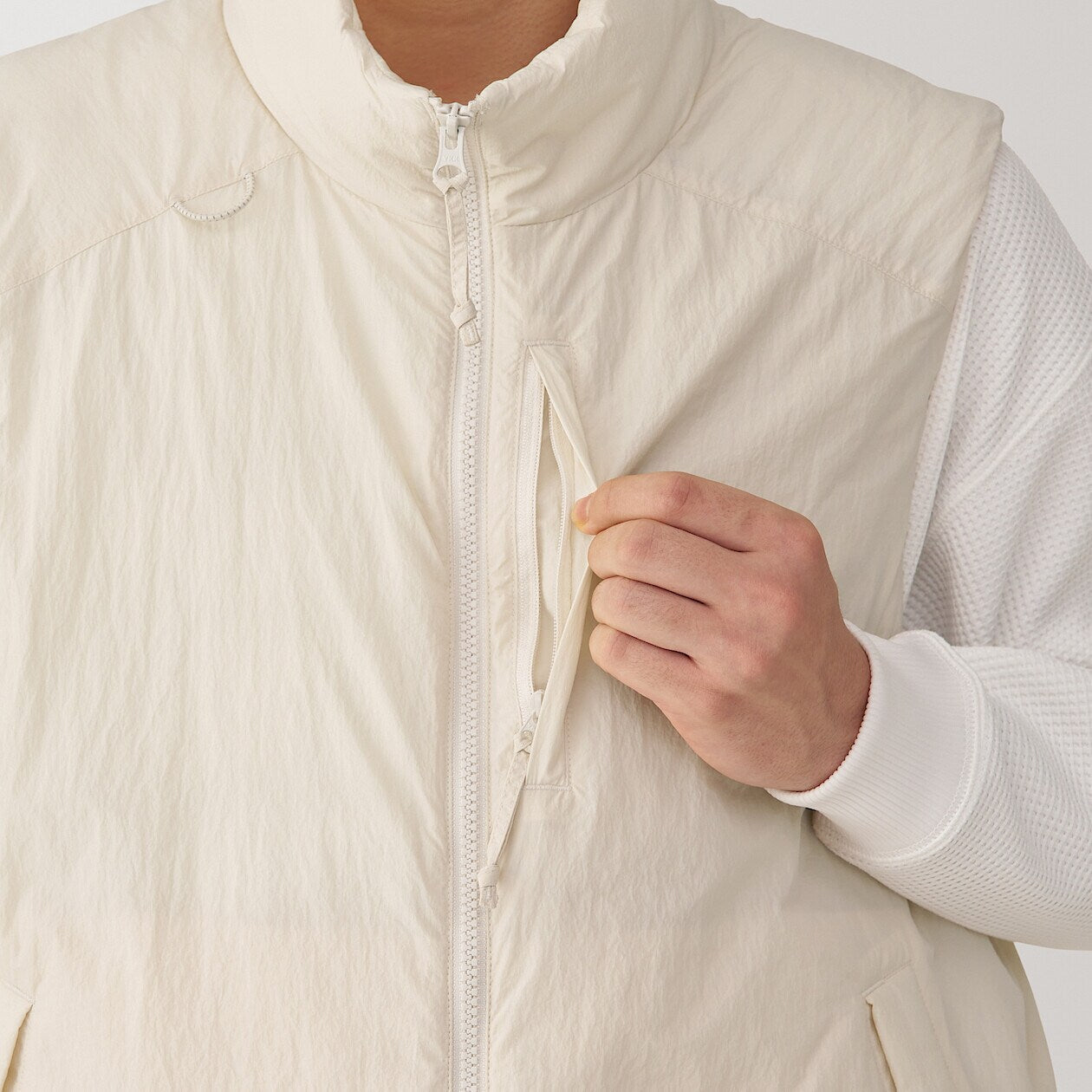 Water Repellent Walking Vest