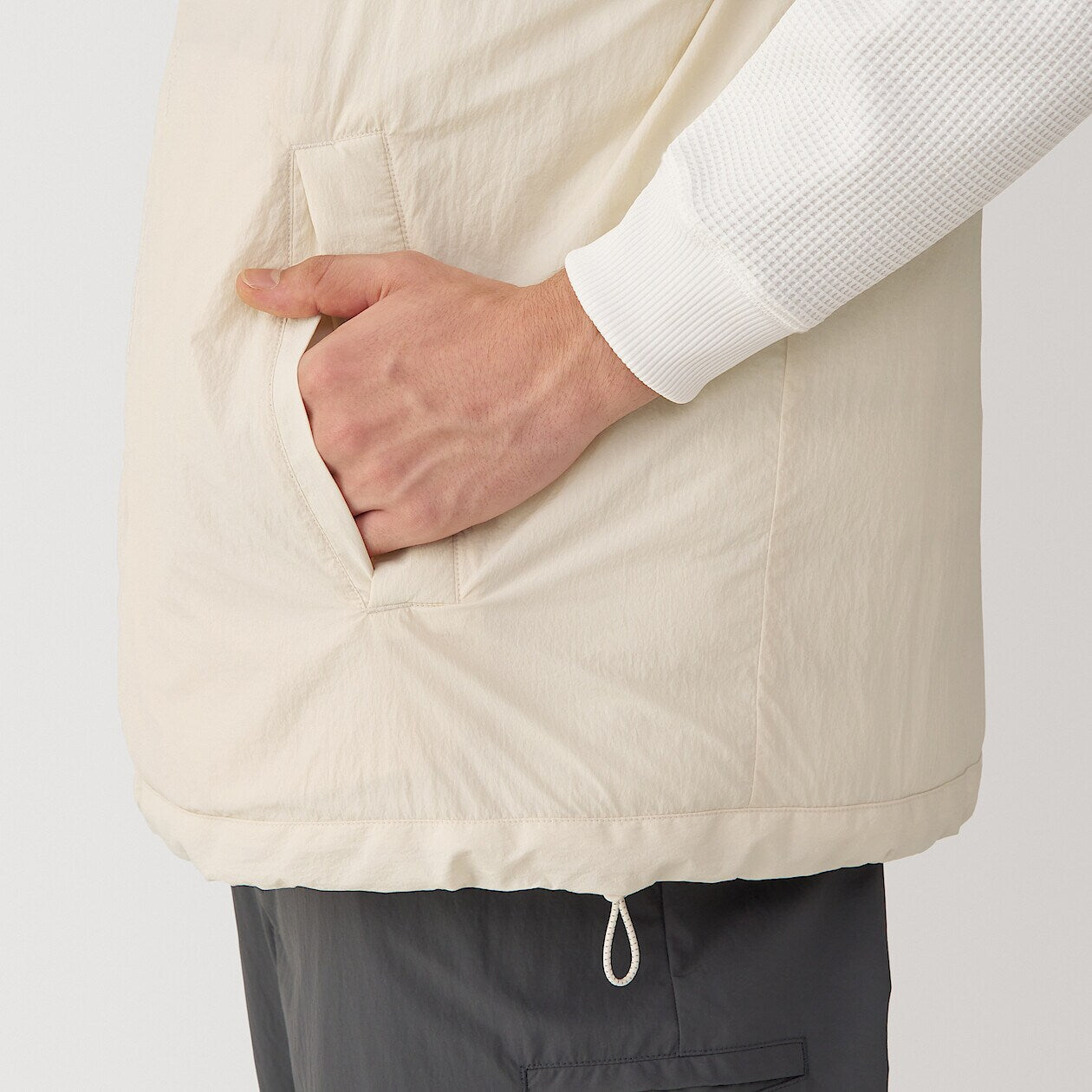 Water Repellent Walking Vest