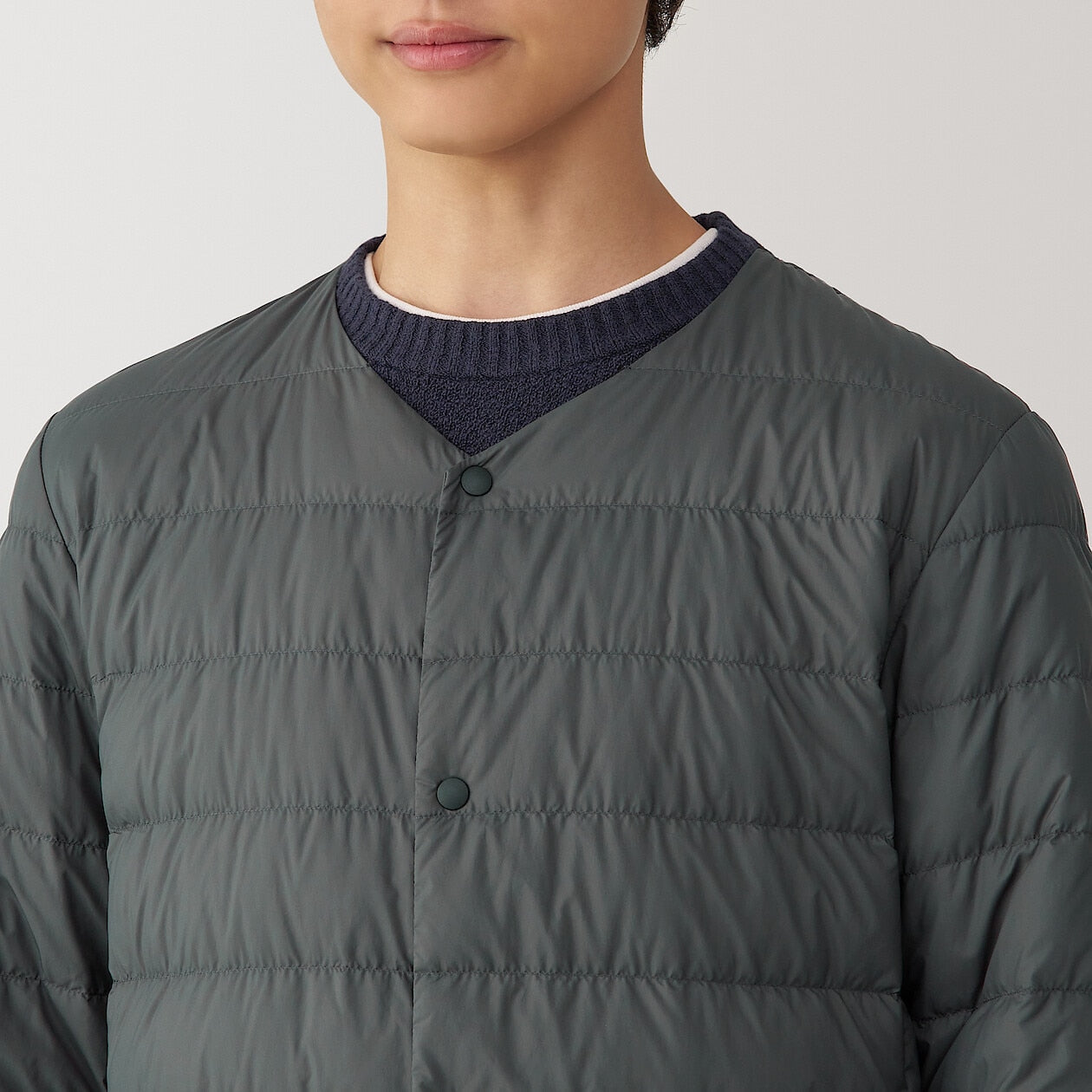 Lightweight Pocketable Collarless Down Puffer Jacket
