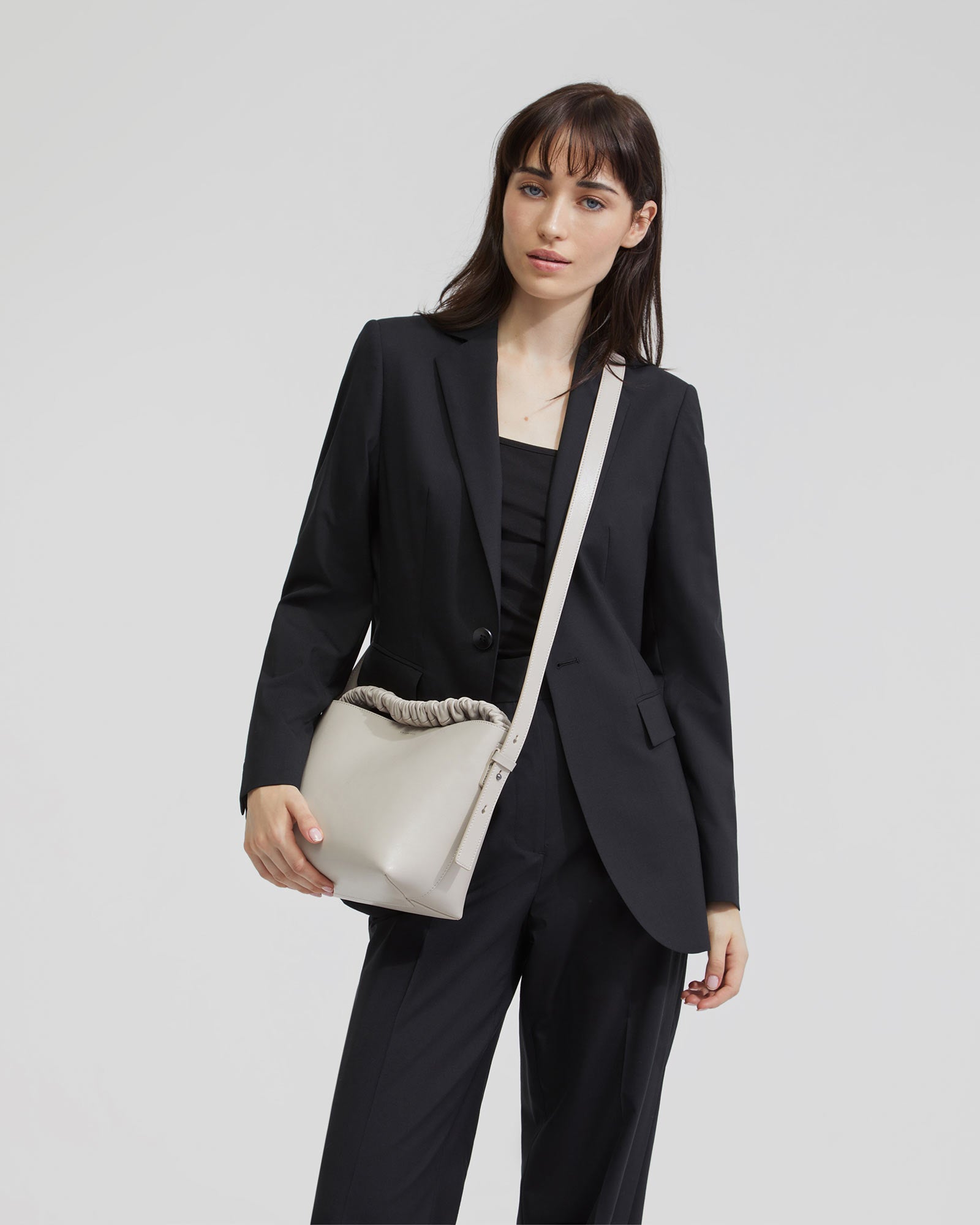 Vida Mini Hobo