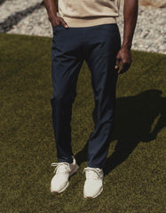 Hybrid Pant in Normal Navy