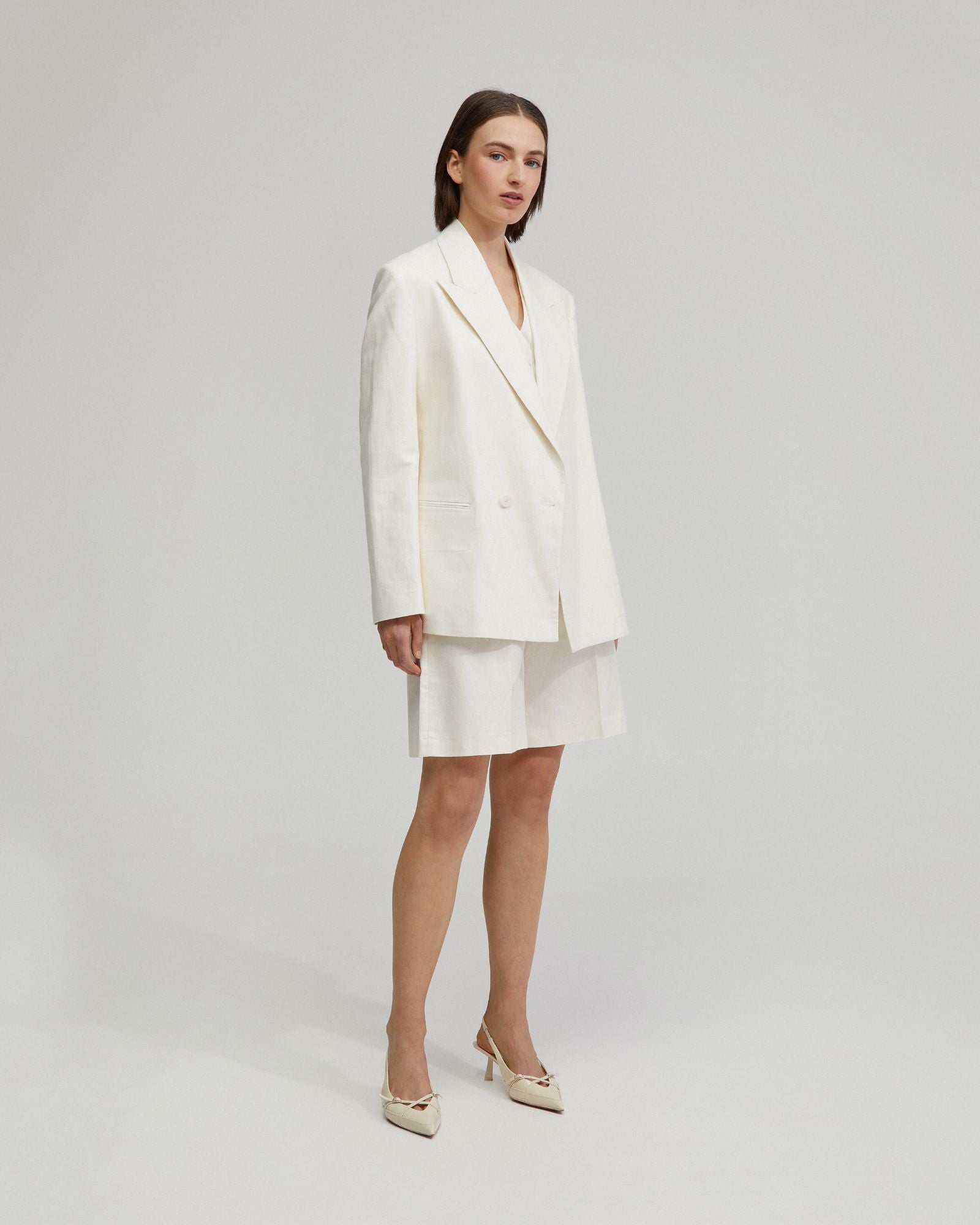 Bella Blazer