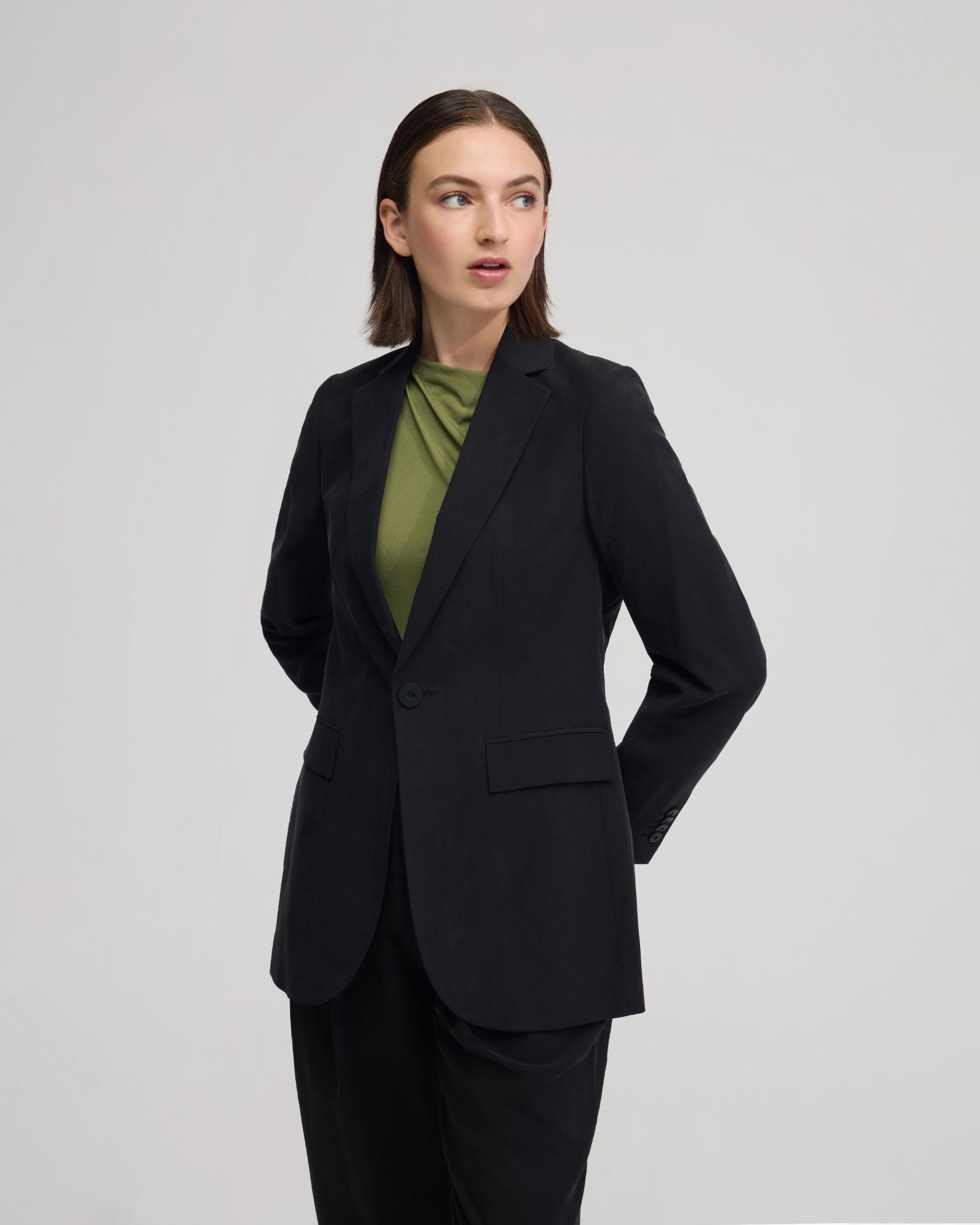 Lola Blazer