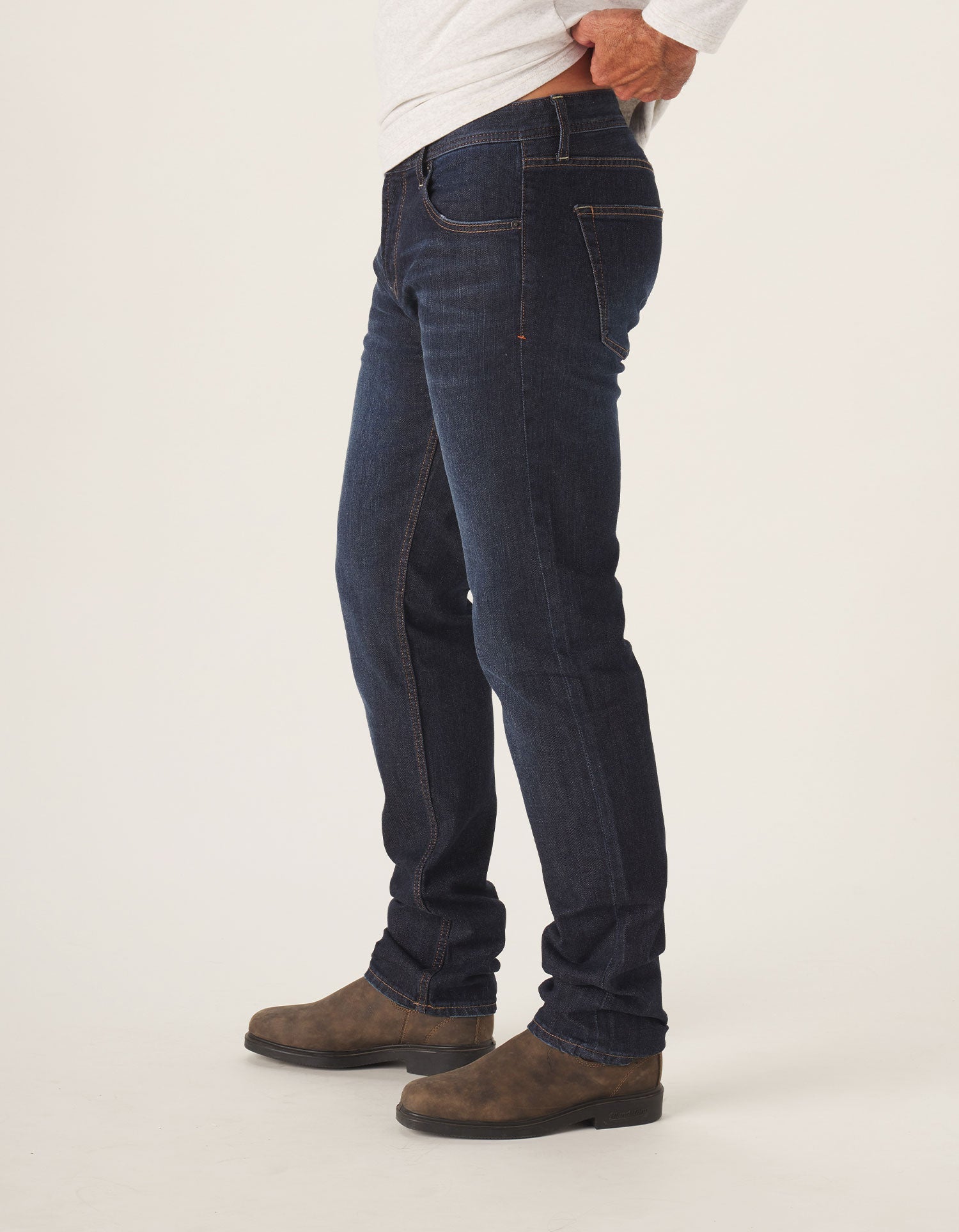 Normal Jean in Dark Wash