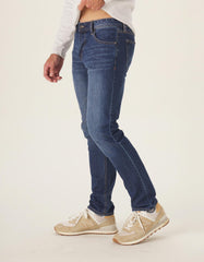 Normal Jean in Medium Wash