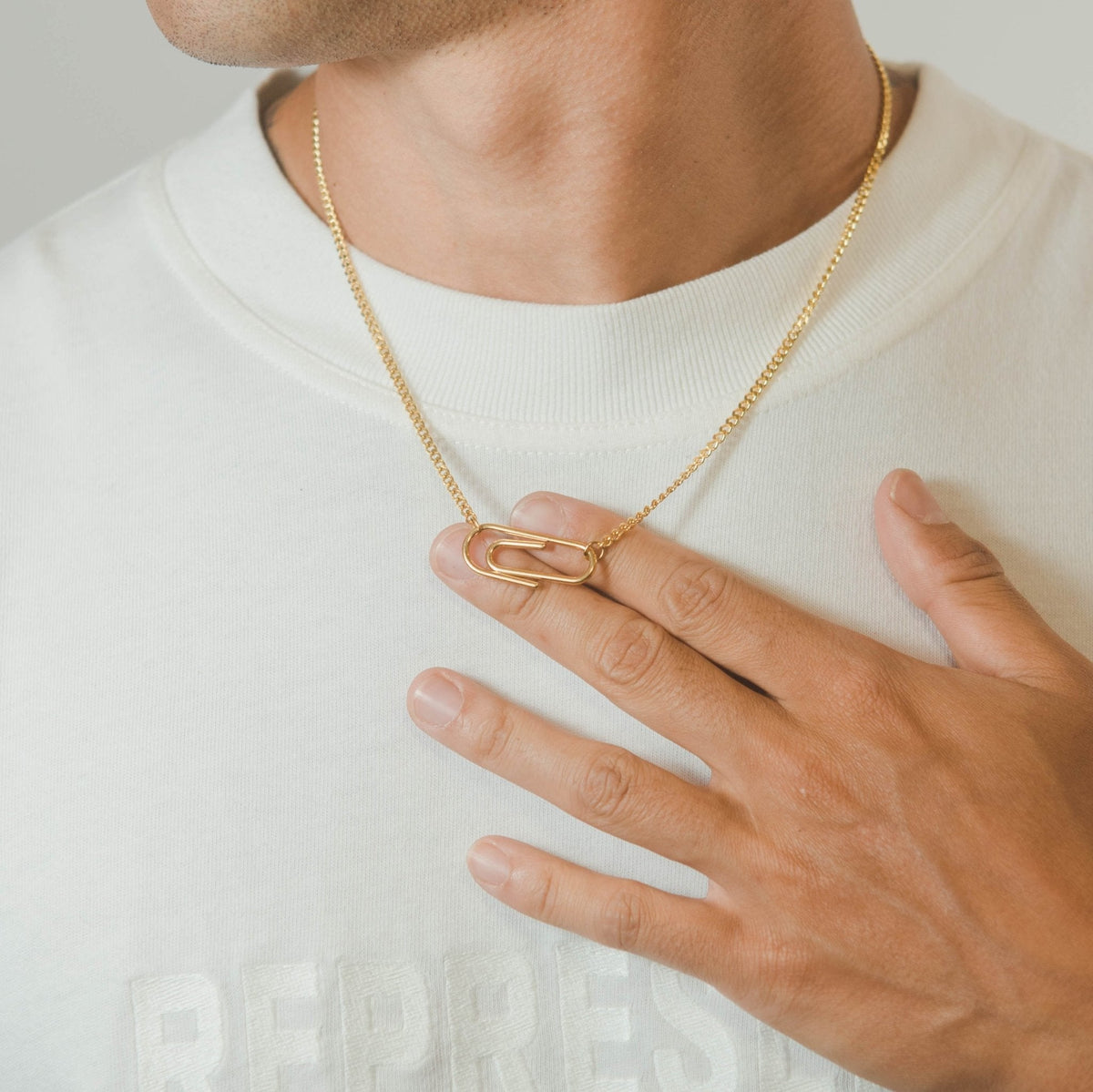 Paper Clip Necklace - Gold